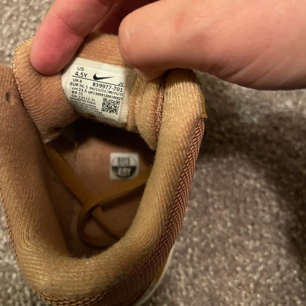 Kids Nike Court Borough Mids (gs)